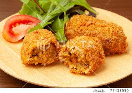 カレーコロッケ 77433950