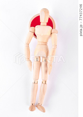 Lying wooden dummy, top view. 77437246