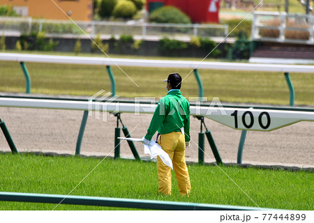 新緑の中京競馬 新緑の中京競馬 77444899