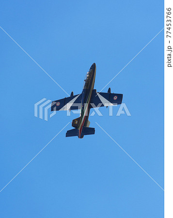 イタリア空軍アクロバットチーム「フレッチェ・トリコローリ」ソロ イタリア空軍アクロバットチーム「フレッチェ・トリコローリ」ソロ 77453766