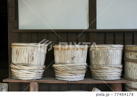 和風な樽 和風な樽 77464178