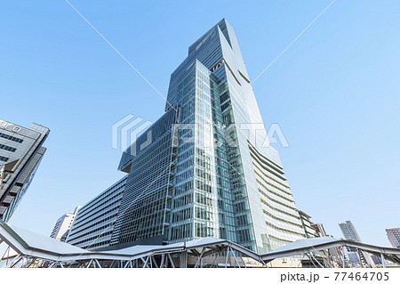 大阪府大阪市　快晴のあべのハルカス 77464705