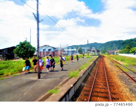 【山形】のどかな夏休み、これから部活 【山形】のどかな夏休み、これから部活 77465490