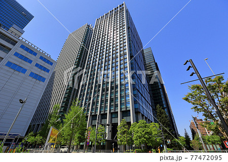 東京　大手町の都市風景　大手町フィナンシャルシティ ノースタワー 77472095