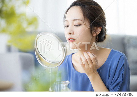 女性 ビューティー スキンケア 女性 ビューティー スキンケア 77473786