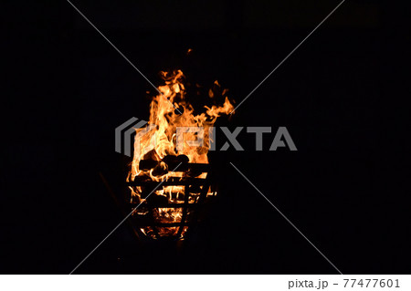 下鴨神社　中秋の名月　かがり火 77477601