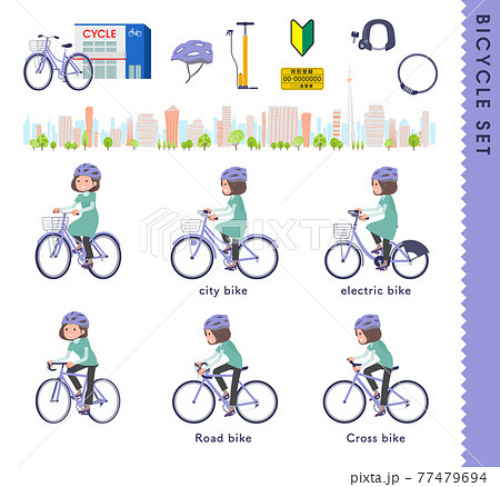 色々な自転車に乗るチュニック中年女性のセットのイラスト素材 