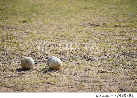 野球ボール 77480798