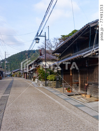 中山道柏原宿の町並み(滋賀県米原市) 中山道柏原宿の町並み(滋賀県米原市) 77491353