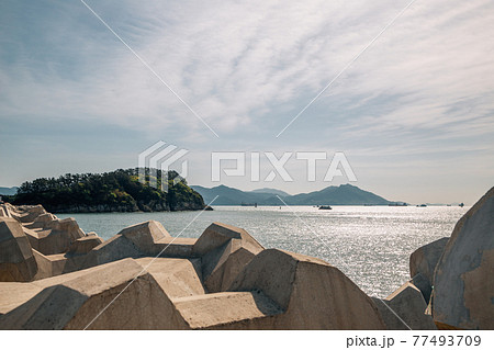 Odongdo Island and sea in Yeosu, Korea Odongdo Island and sea in Yeosu, Korea 77493709