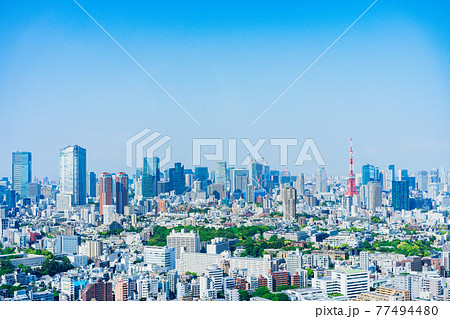 東京の都心風景 77494480