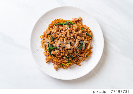 stir-fried instant noodles with Thai basil and minced pork stir-fried instant noodles with Thai basil and minced pork 77497782