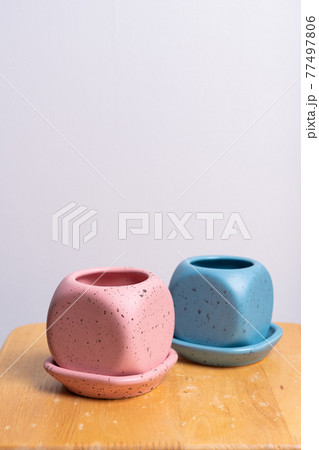 clay flower pot clay flower pot 77497806