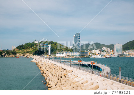 Odongdo island seaside road and Jasan Park in Yeosu, Korea Odongdo island seaside road and Jasan Park in Yeosu, Korea 77498121