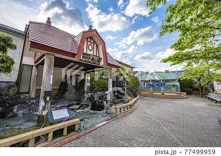 佐賀県　嬉野市｜嬉野温泉の町並み 77499959