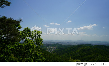 韓国 水原 白雲山の風景 韓国 水原 白雲山の風景 77500519