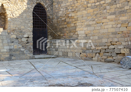 Details and streets of old Baku in Azerbaijan 77507410