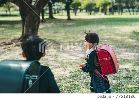 小学校入学 小学校入学 77513136