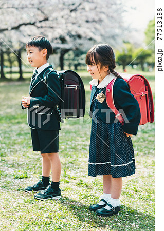 小学校入学 77513138