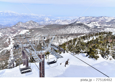 横手山スキー場より妙高高原方面を望む(長野県山ノ内町)【2021.3】 横手山スキー場より妙高高原方面を望む(長野県山ノ内町)【2021.3】 77516402