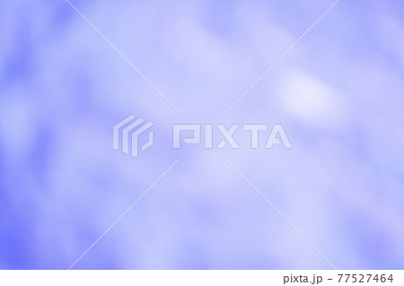 漂う青のイメージ　(背景素材) 77527464