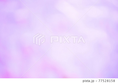 ベリー系の果物やお花畑(バラやラベンダー)のイメージ　(背景素材) 77528158