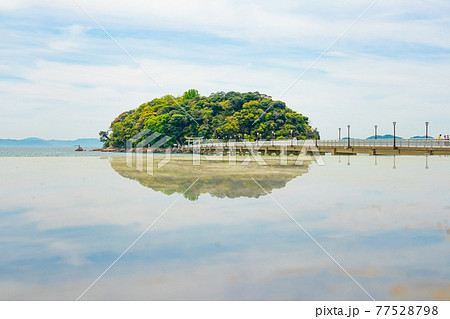 蒲郡のシンボル、竹島〈愛知県蒲郡市〉 77528798