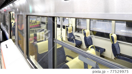 電車 電車 77529975