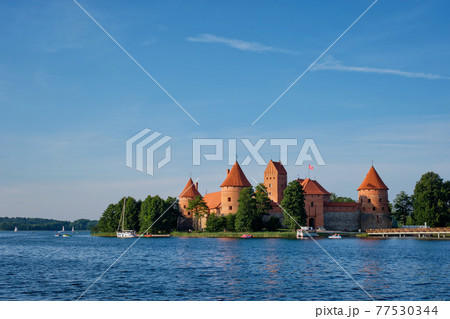 Trakai Island Castle in lake Galve, Lithuania Trakai Island Castle in lake Galve, Lithuania 77530344