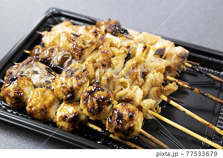 美味しい焼鳥盛合せ 77533679