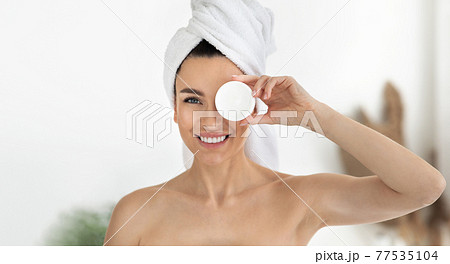 Beauty care and skin treatment at home, spa day at weekend Beauty care and skin treatment at home, spa day at weekend 77535104