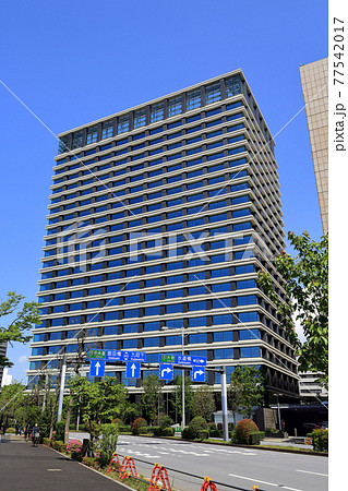 東京　大手町の都市風景　丸紅新本社ビル 77542017