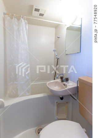 ワンルームマンション・リフォーム前素材 ユニットバス ワンルームマンション・リフォーム前素材 ユニットバス 77548920