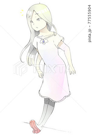 壁に寄りかかっているところを声をかけられ反応する女の子 77555904