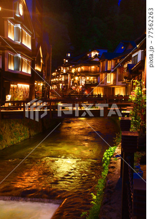 銀山温泉（山形県・尾花沢市） 77562263