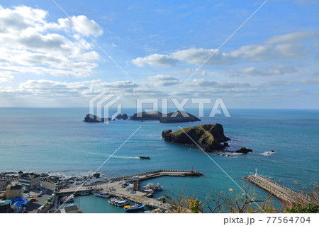 海 風景 灯台 77564704