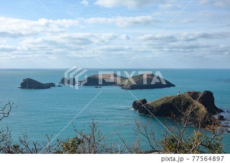 海 海岸 灯台 77564897