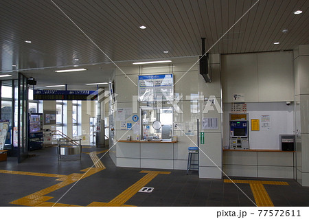 いわて沼宮内駅にて（IGRいわて銀河鉄道線改札口） 77572611