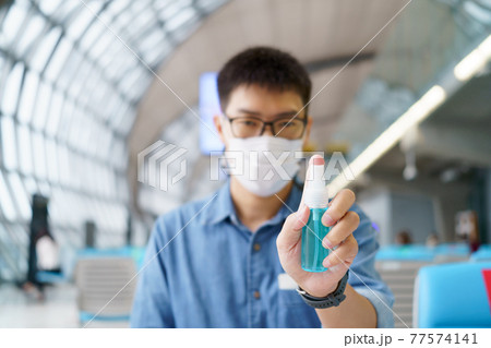 Disinfectant sprayers and germs that adhere on objects on the surface. prevent infection Covid 19 viruses or coronavirus And various pathogens. concept healthcare system ,stay safe and hand sanitizer. Disinfectant sprayers and germs that adhere on objects on the surface. prevent infection Covid 19 viruses or coronavirus And various pathogens. concept healthcare system ,stay safe and hand sanitizer. 77574141