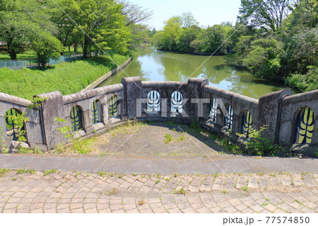 東京都葛飾区西水元の閘門橋　こうもんばし 77574850