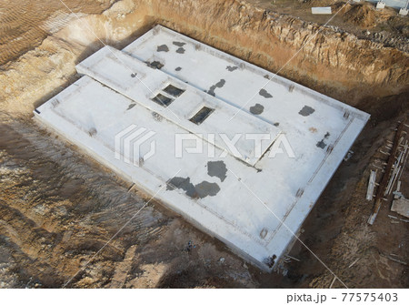 Foundation pit for monolithic reinforced skyscraper Foundation pit for monolithic reinforced skyscraper 77575403