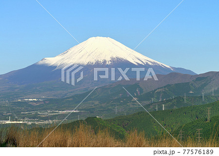 富士山　御殿場方面 神奈川県山北町の風景 77576189