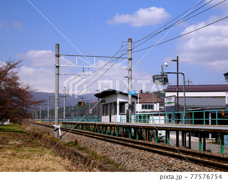 JR東日本大糸線　北大町駅 77576754