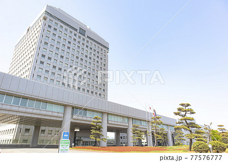 新潟県庁舎 77576777