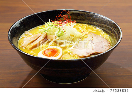 黒鉢のカレーラーメン 77583855