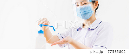 看護師の手指消毒イメージ 77585802