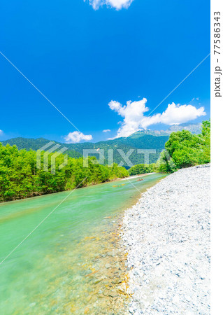 夏の上高地　梓川　【長野県】 77586343