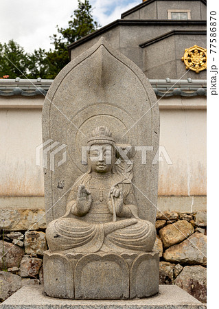 兵庫県神戸市道場にある太福寺の観世音菩薩像 77586870