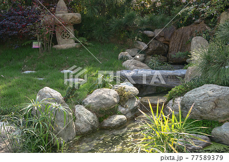 a zen Japanese garden , Japanese style garden a zen Japanese garden , Japanese style garden 77589379