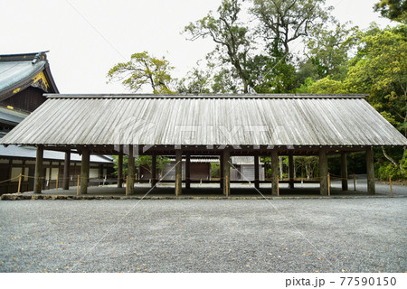 伊勢神宮の神秘的な風景の写真素材 [77590150] - PIXTA